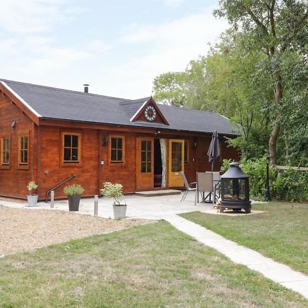 סאקסמונדהם Acorn Lodge מראה חיצוני תמונה